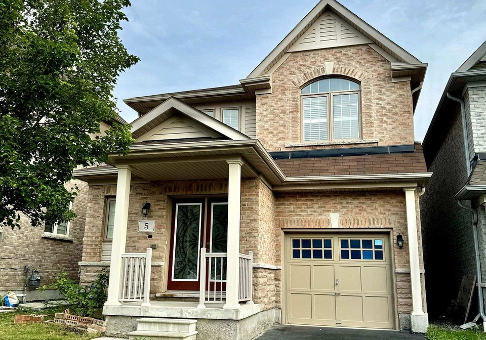5-holroyd-street-ajax-ontario-e12452206