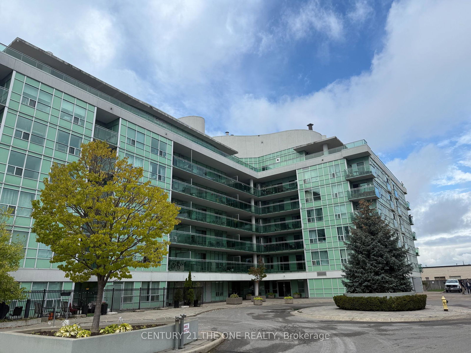 60-fairfax-crescent-scarborough-ontario-e12453104