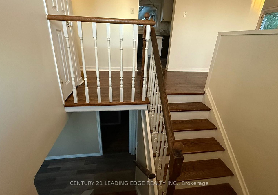 133-elizabeth-crescent-whitby-ontario-e12453124
