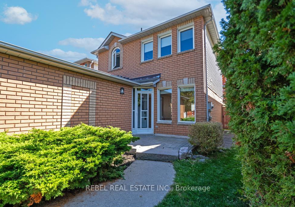 15-john-walter-crescent-clarington-ontario-e12453398