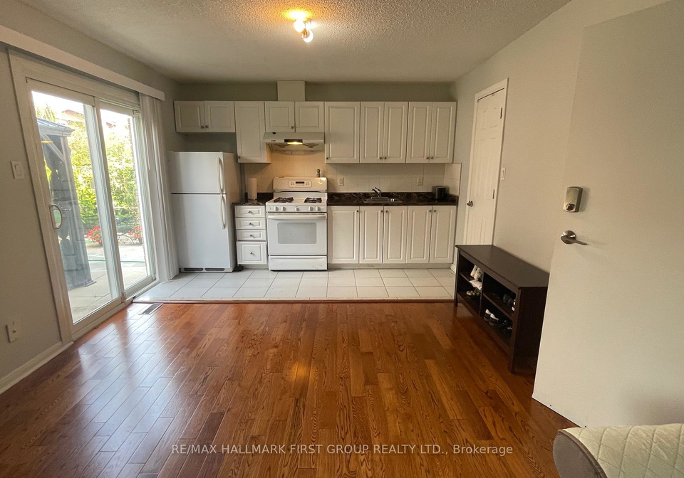 32-fireside-drive-scarborough-ontario-e12454359