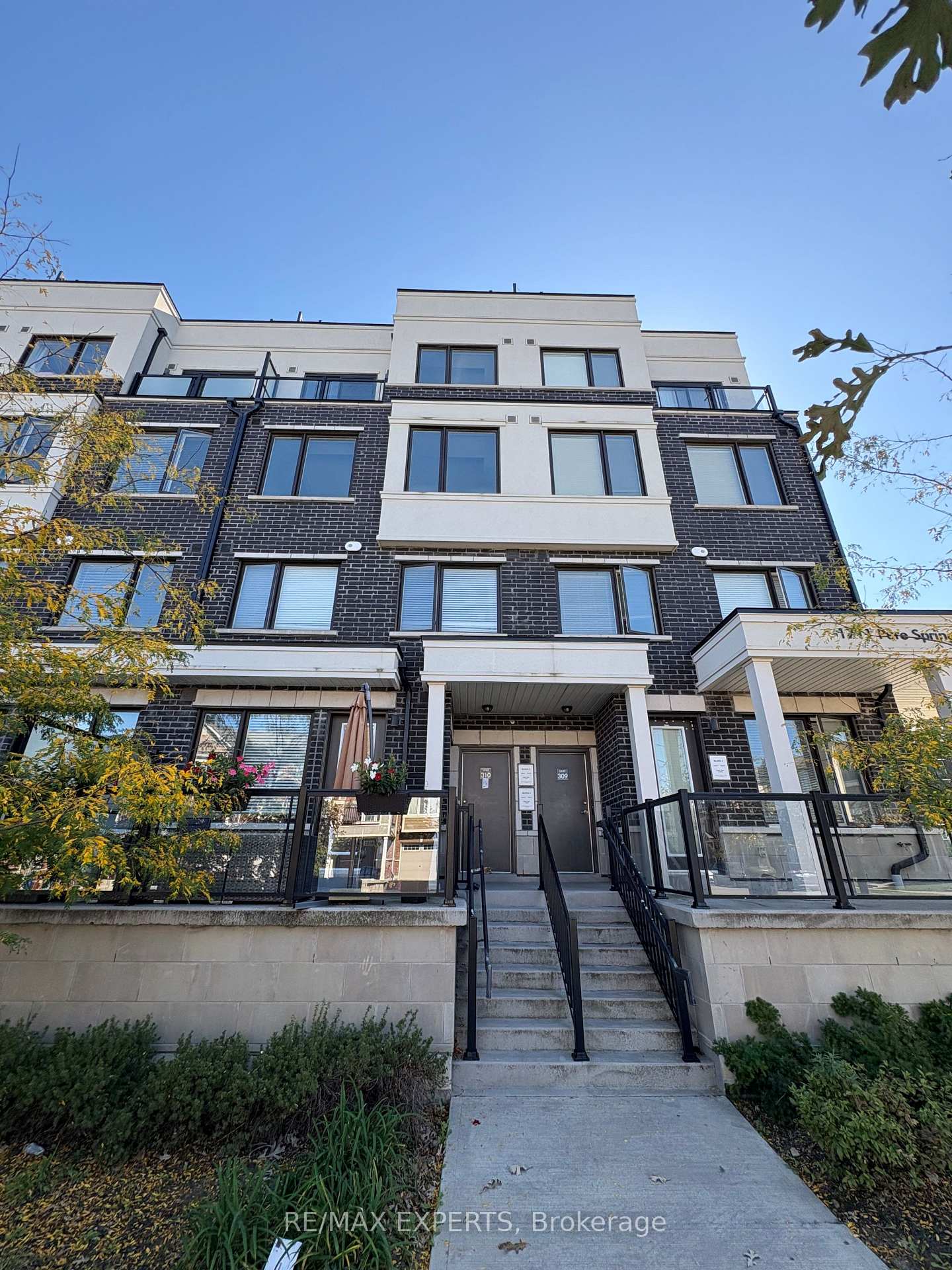 1711-pure-springs-boulevard-pickering-ontario-e12454454