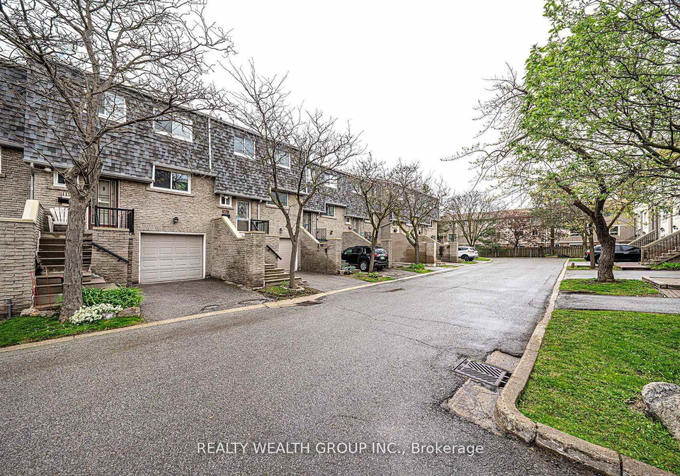 1280-bridletowne-circle-scarborough-ontario-e12455395