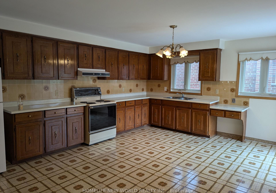 65-lambeth-square-scarborough-ontario-e12455672