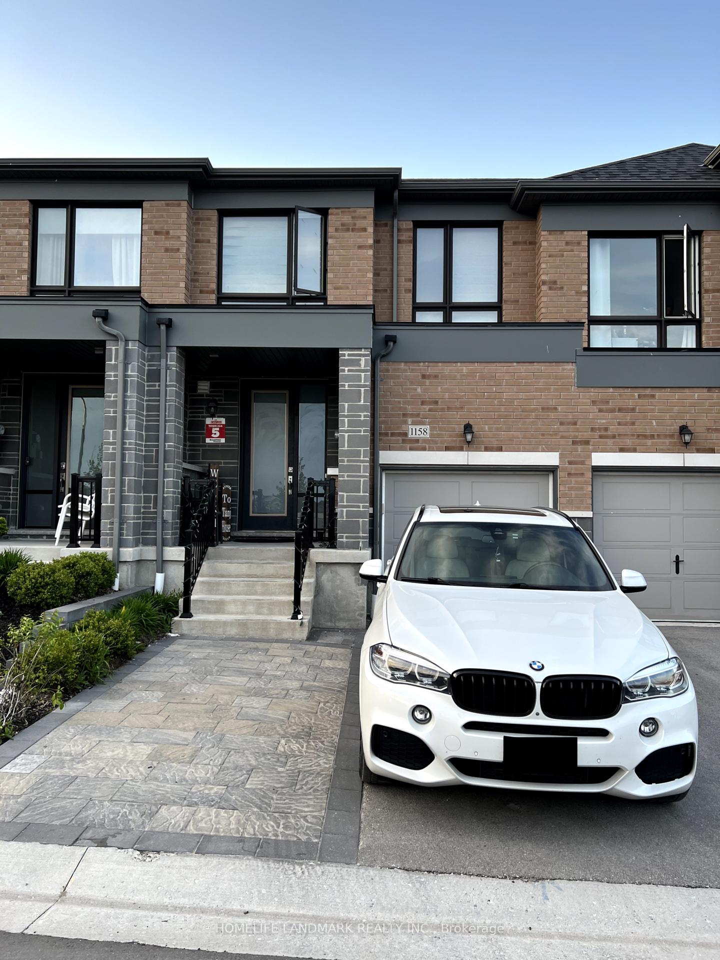 1158-drawstring-lane-pickering-ontario-e12455857