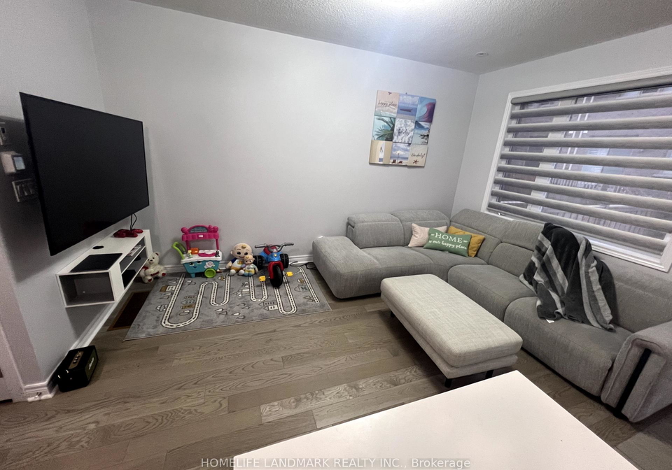 1158-drawstring-lane-pickering-ontario-e12455857