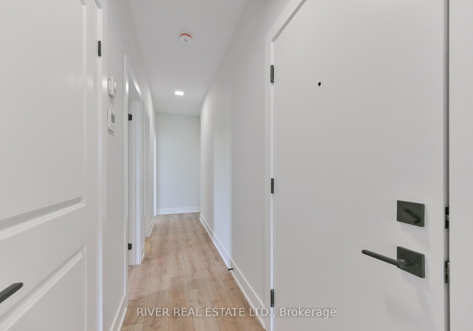 2420-gerrard-street-e-toronto-ontario-e12456075