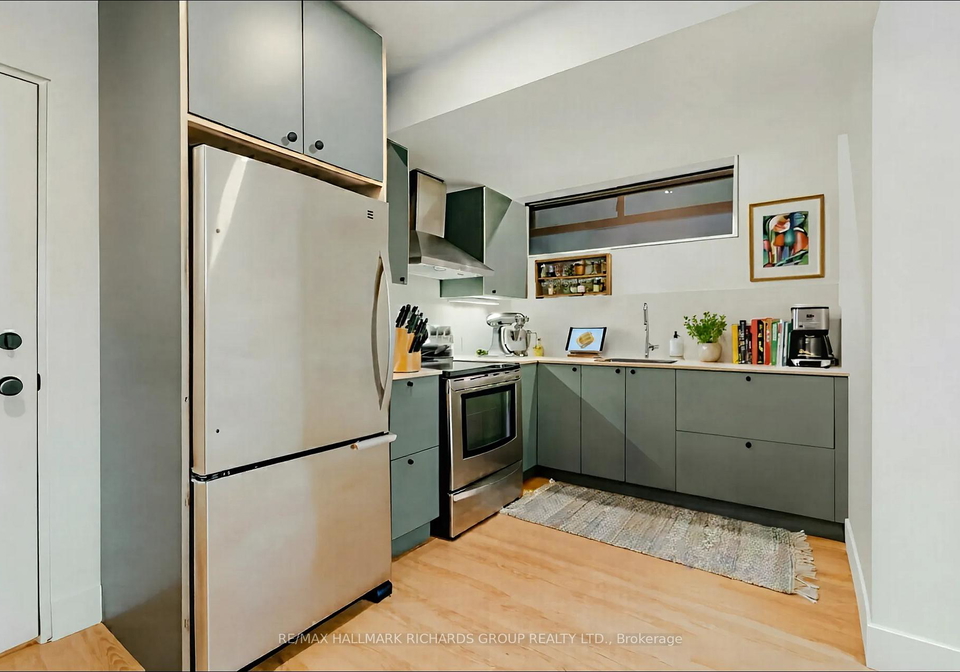 584-jones-avenue-toronto-ontario-e12456333