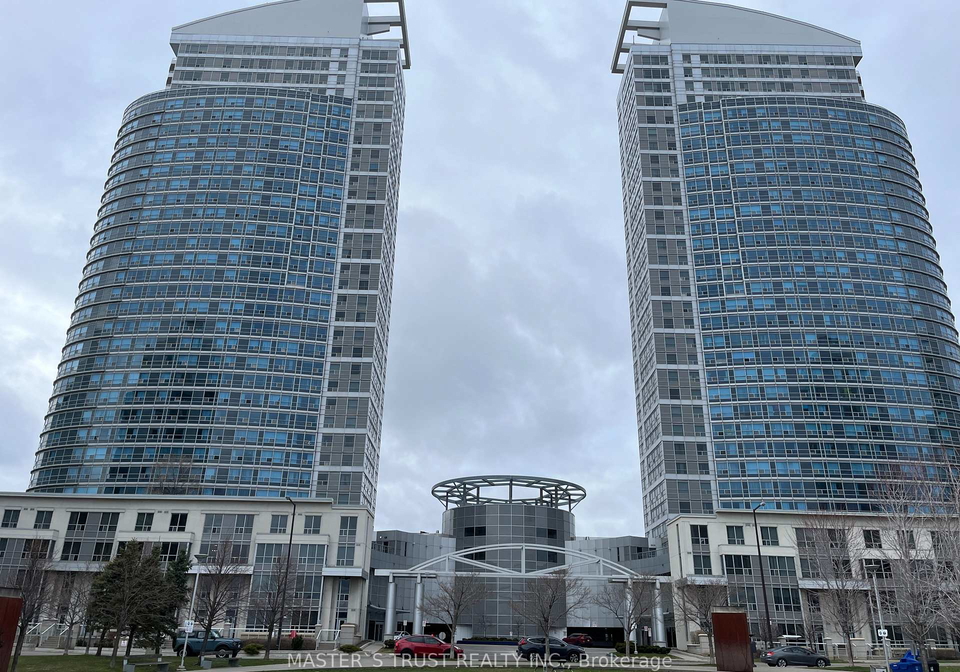 36-lee-centre-drive-scarborough-ontario-e12456372