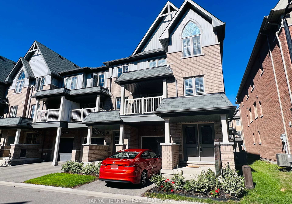 54-porcelain-way-whitby-ontario-e12457045