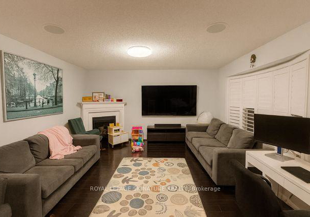 17-salvage-street-ajax-ontario-e12457302