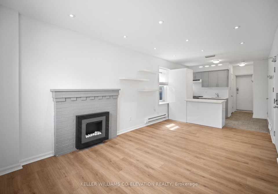 2461-queen-street-e-toronto-ontario-e12457444