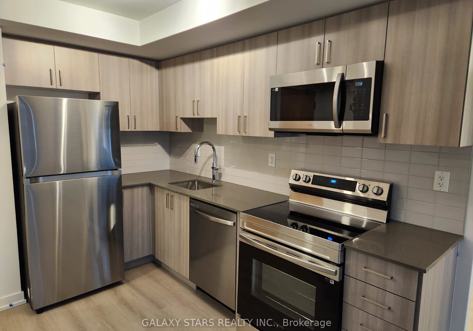 1435-celebration-drive-pickering-ontario-e12457459