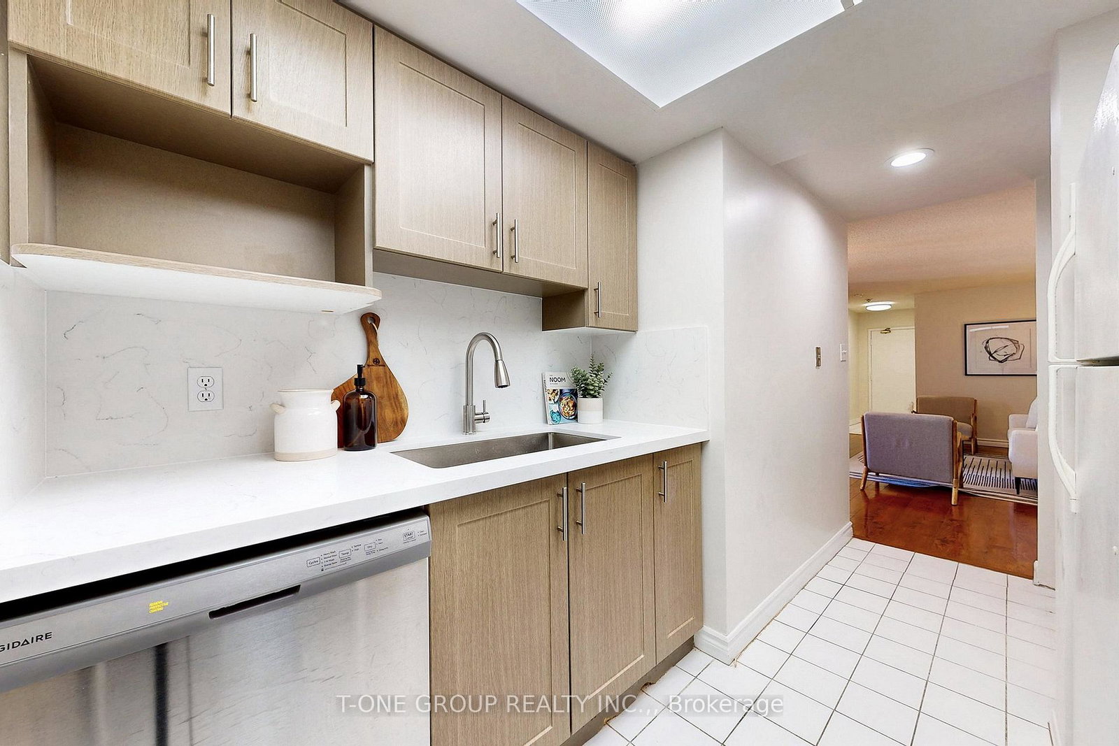 2550-lawrence-avenue-e-scarborough-ontario-e12457509