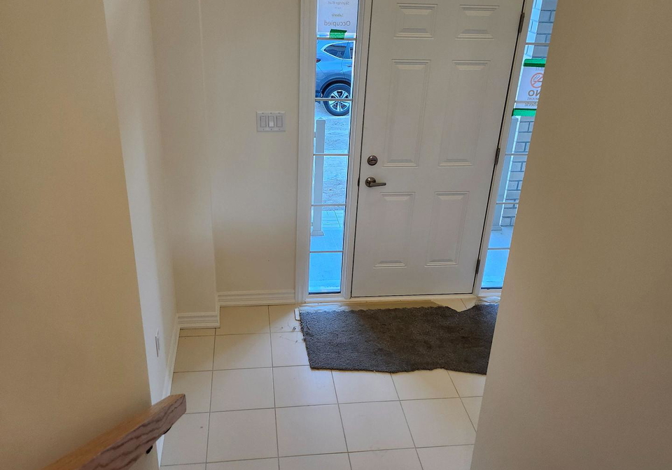 1128-skyridge-boulevard-pickering-ontario-e12458235