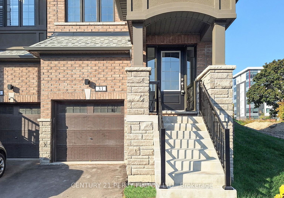 31-selfridge-way-whitby-ontario-e12458237
