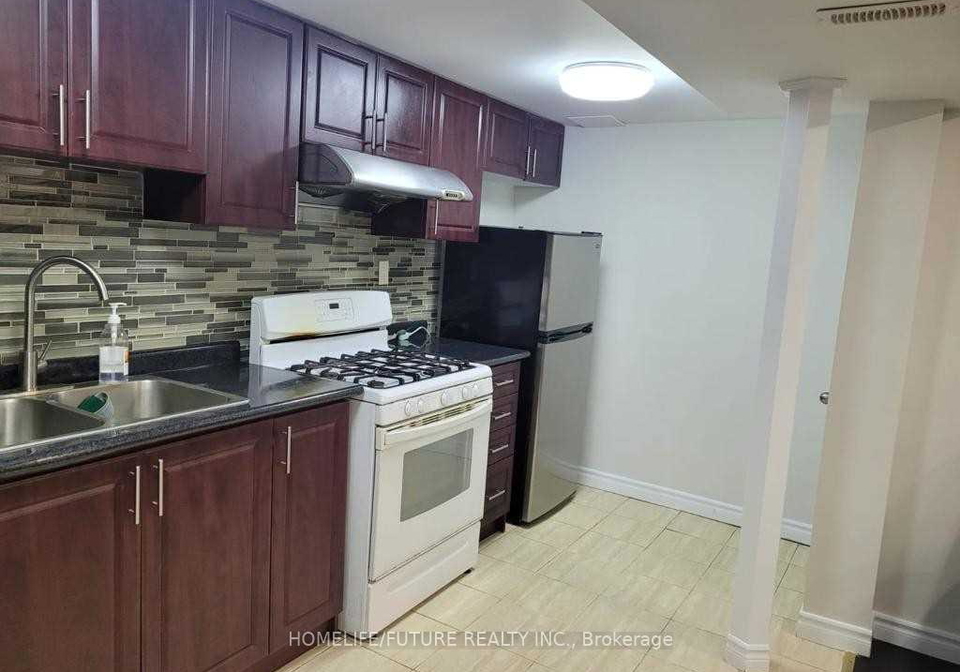 75-styles-crescent-ajax-ontario-e12458450