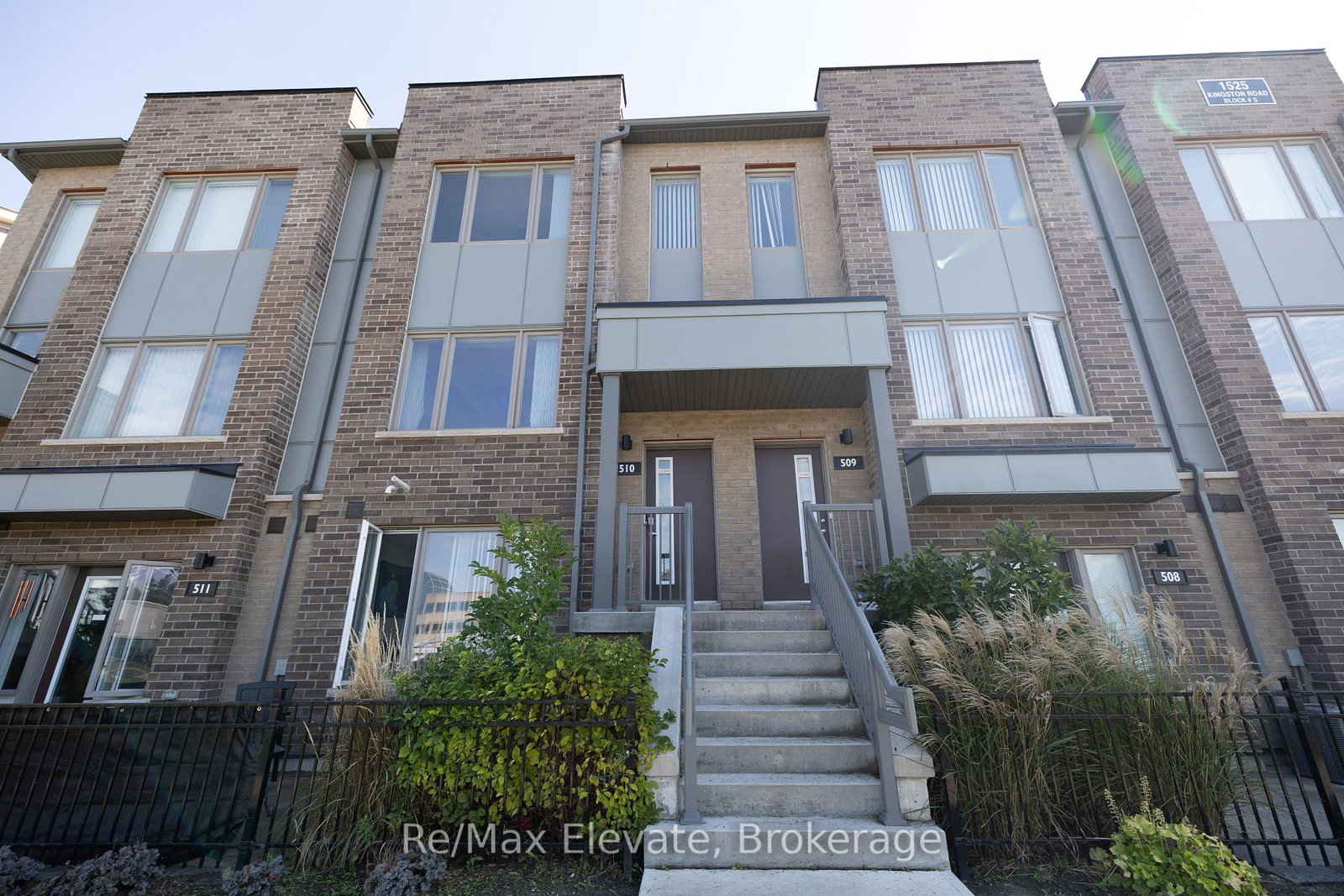 1525-kingston-road-pickering-ontario-e12458693