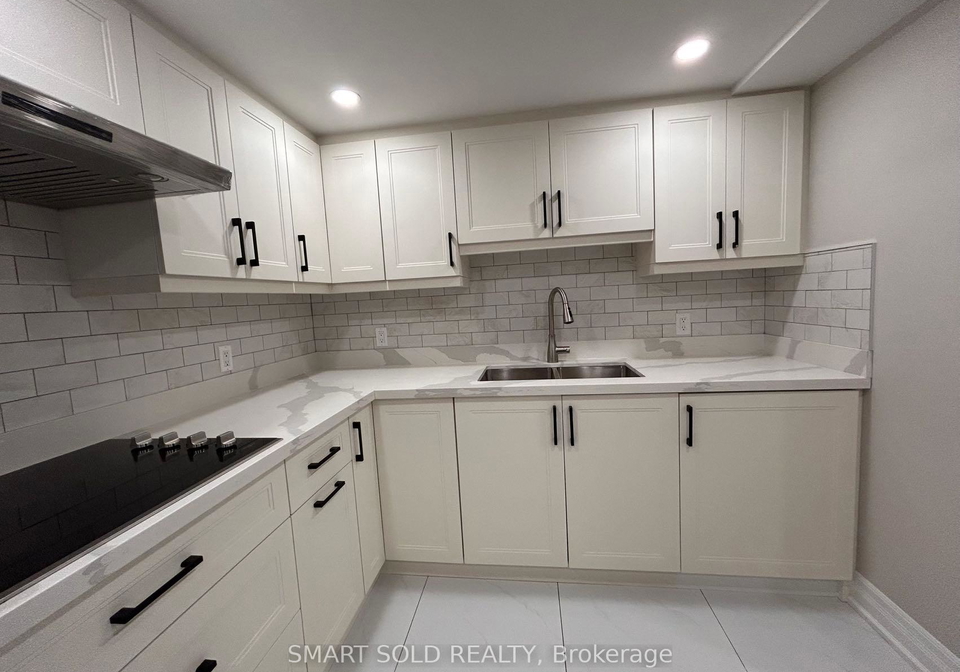 92-radwell-crescent-scarborough-ontario-e12459109