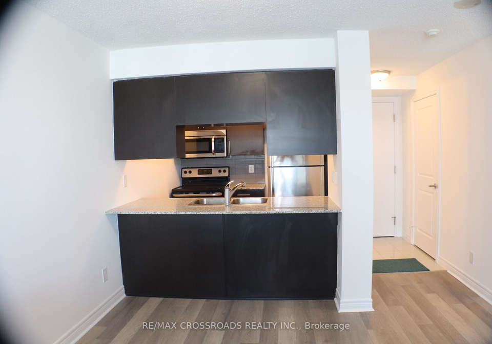 50-town-centre-court-scarborough-ontario-e12459208