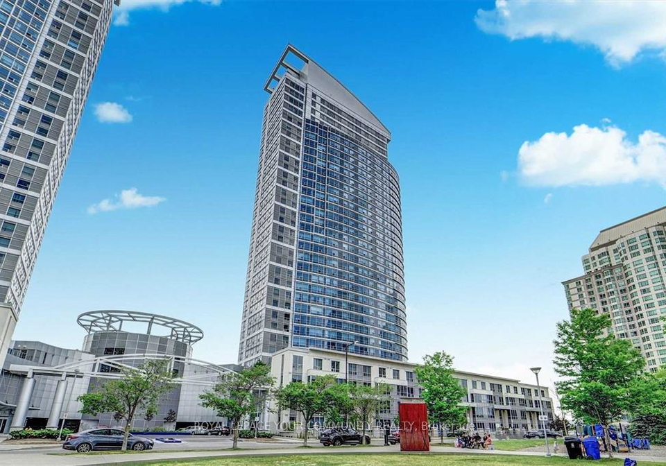38-lee-centre-drive-scarborough-ontario-e12459294