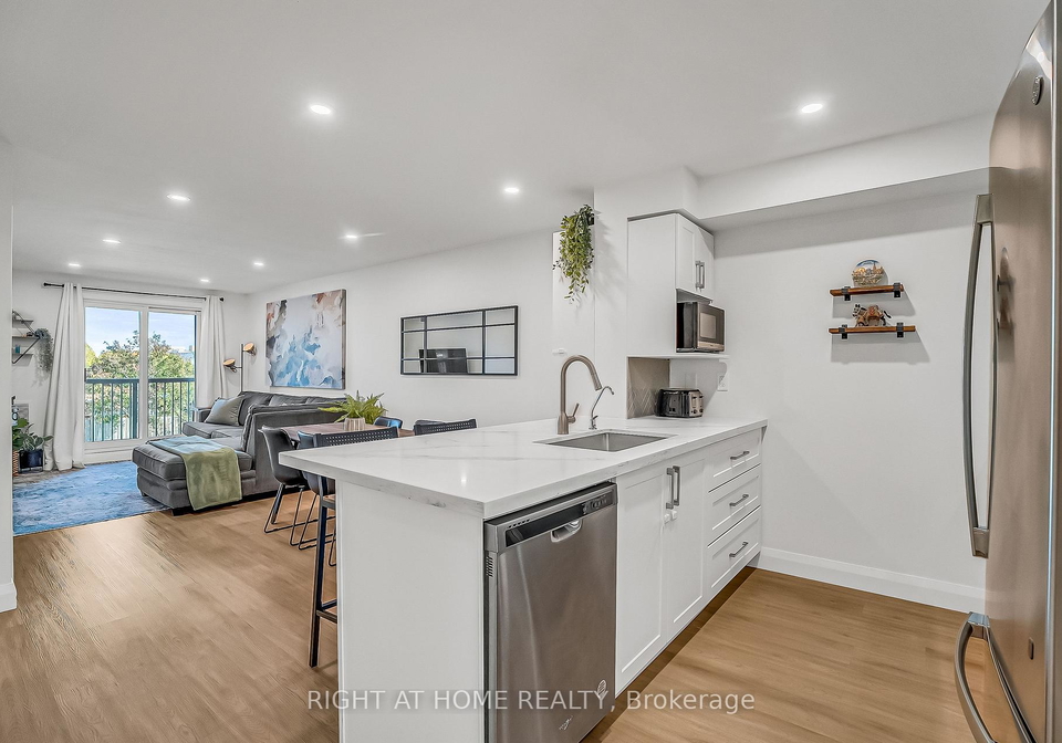 70-petra-way-whitby-ontario-e12460360