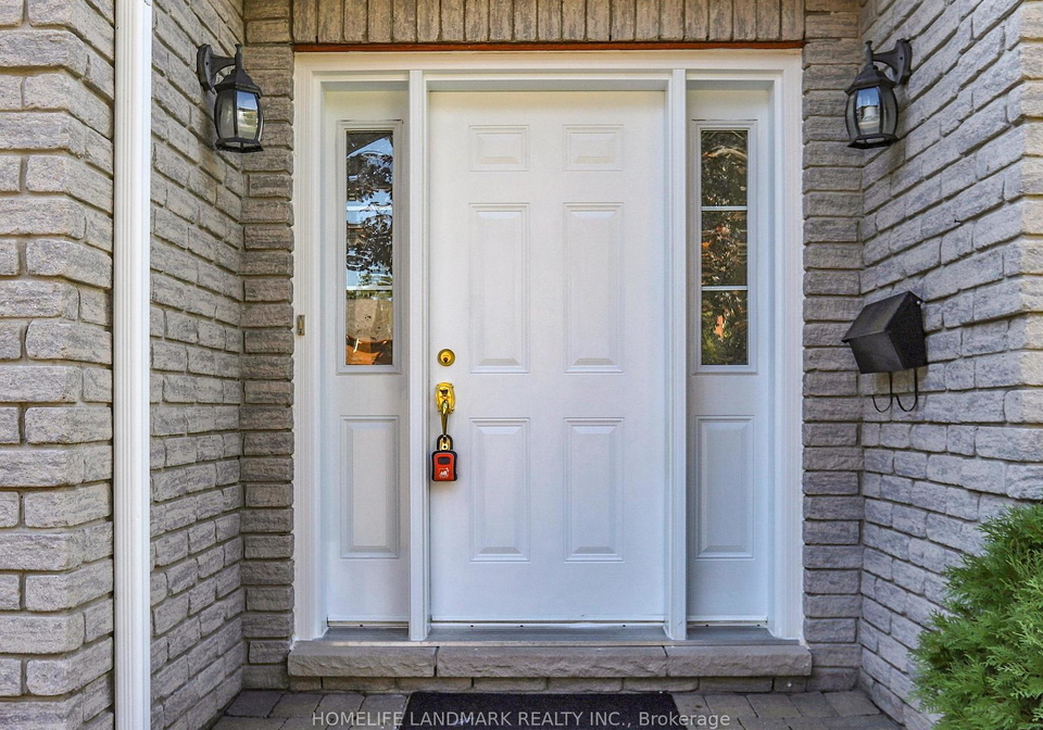 6-broughton-court-whitby-ontario-e12460434