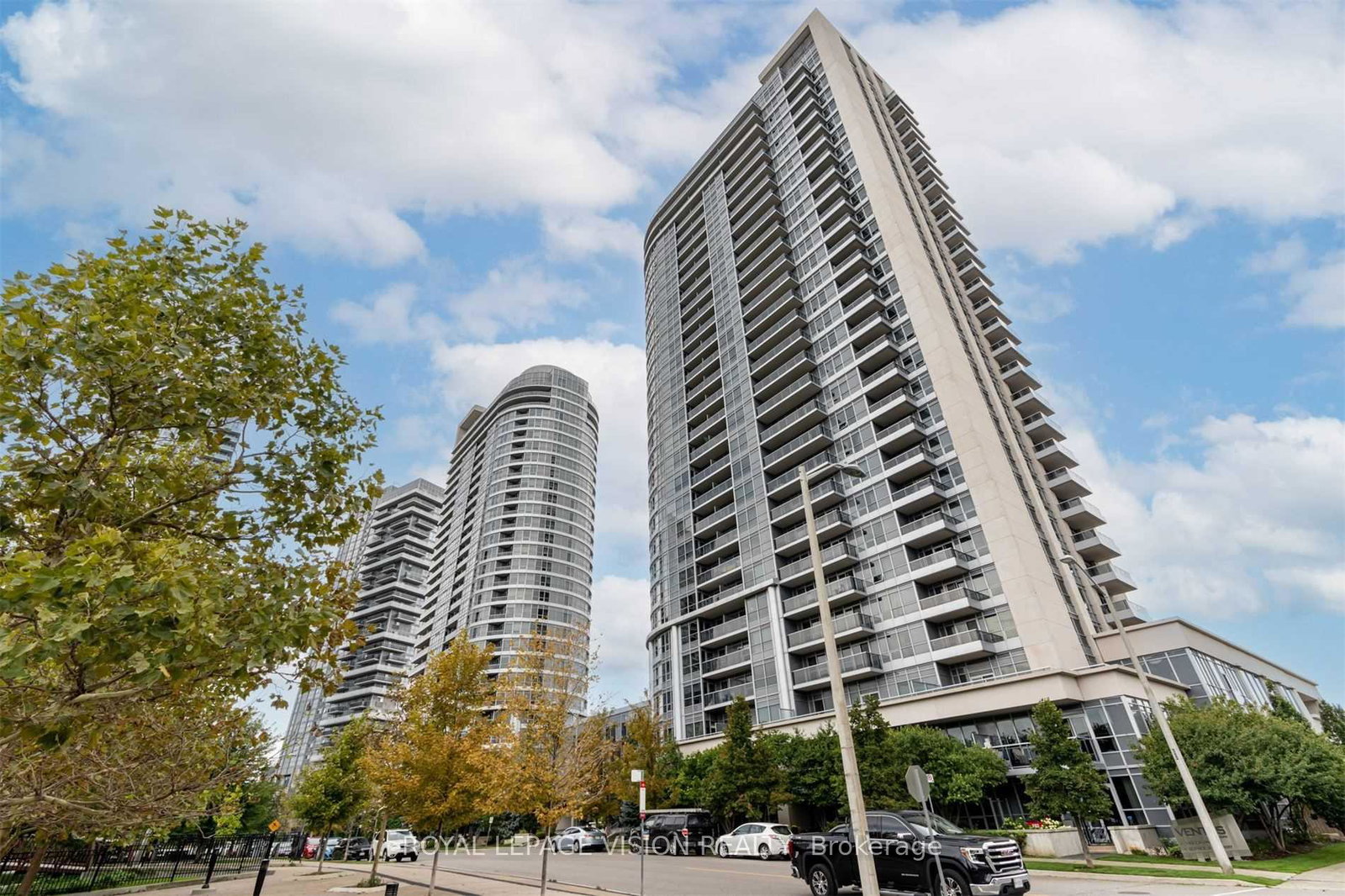 151-village-green-square-scarborough-ontario-e12460879