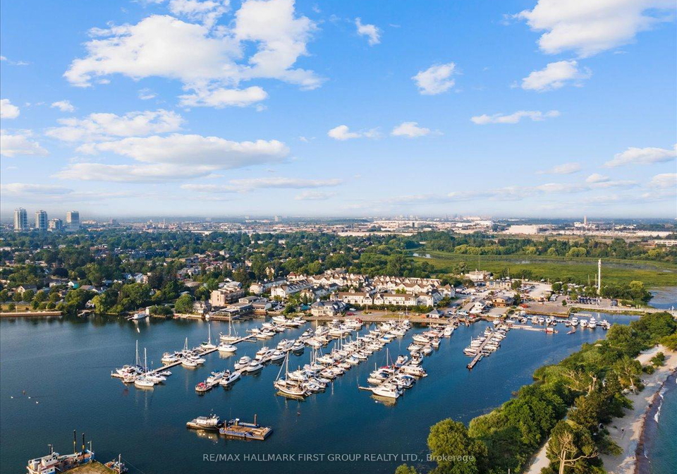 1295-wharf-street-pickering-ontario-e12460908