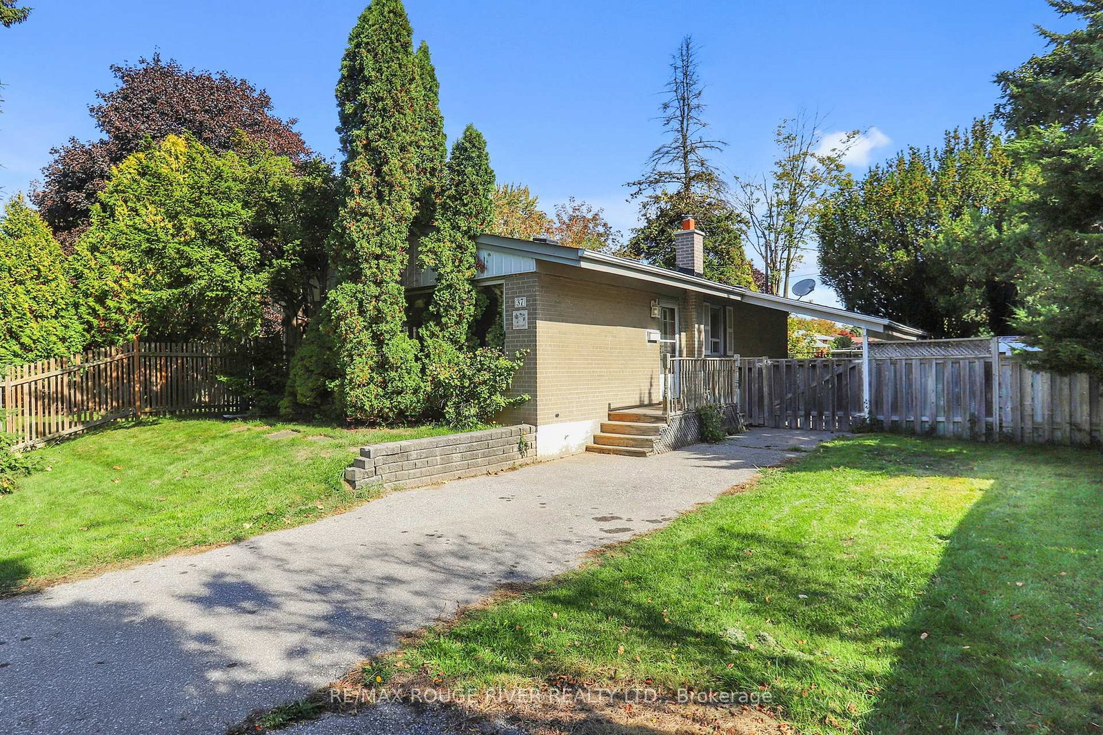 37-hiley-avenue-ajax-ontario-e12461120