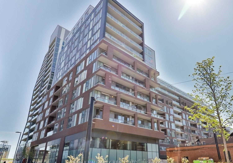 30-baseball-place-toronto-ontario-e12461700