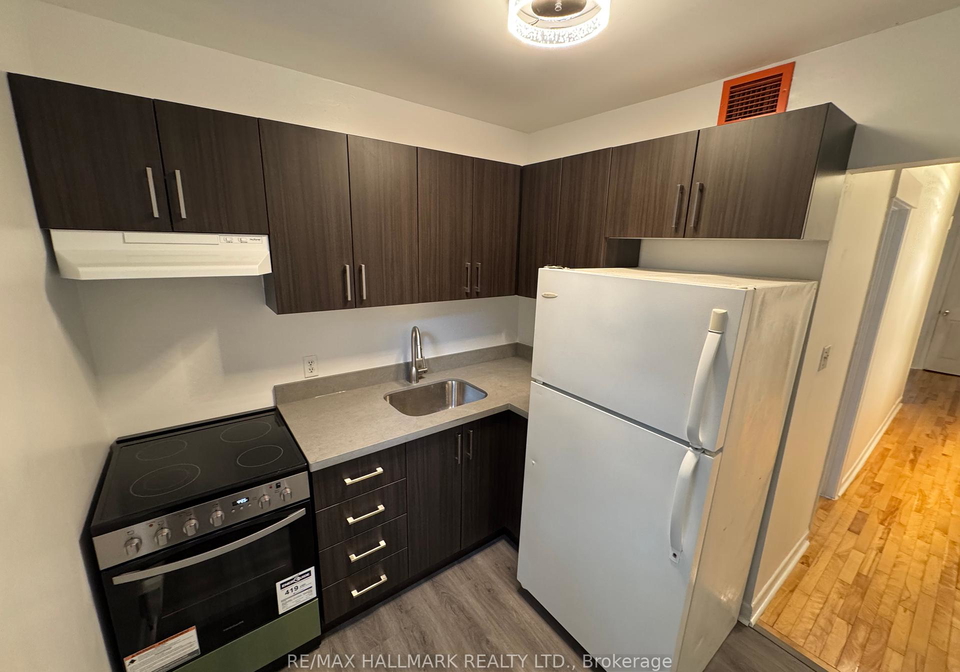 57-hiawatha-avenue-toronto-ontario-e12461818