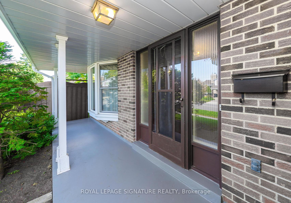 43-collingsbrook-boulevard-scarborough-ontario-e12462077