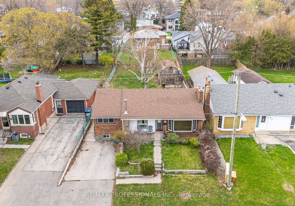 11-jeanette-street-scarborough-ontario-e12462385