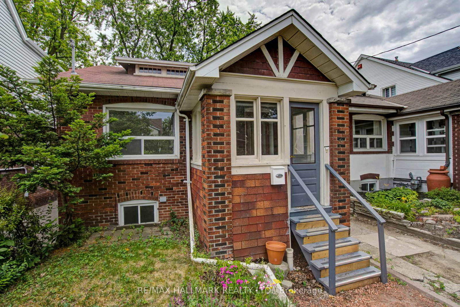 9-costain-avenue-toronto-ontario-e12462492