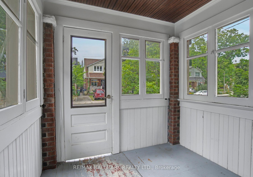 9-costain-avenue-toronto-ontario-e12462492