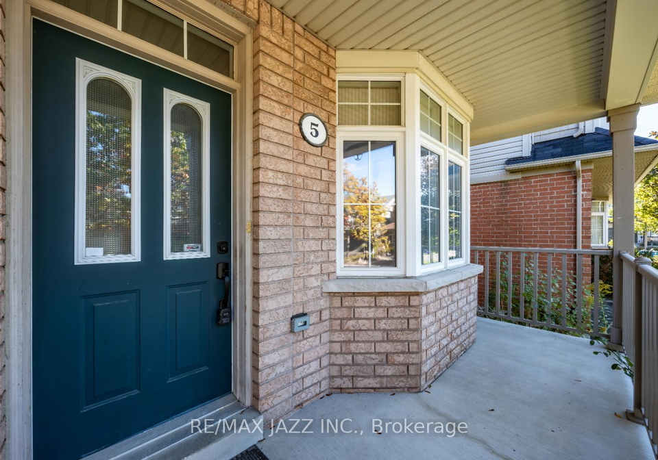 5-woodbine-place-oshawa-ontario-e12463325