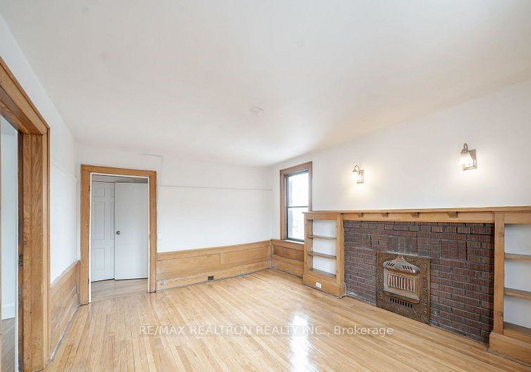 4-kingston-road-toronto-ontario-e12463345