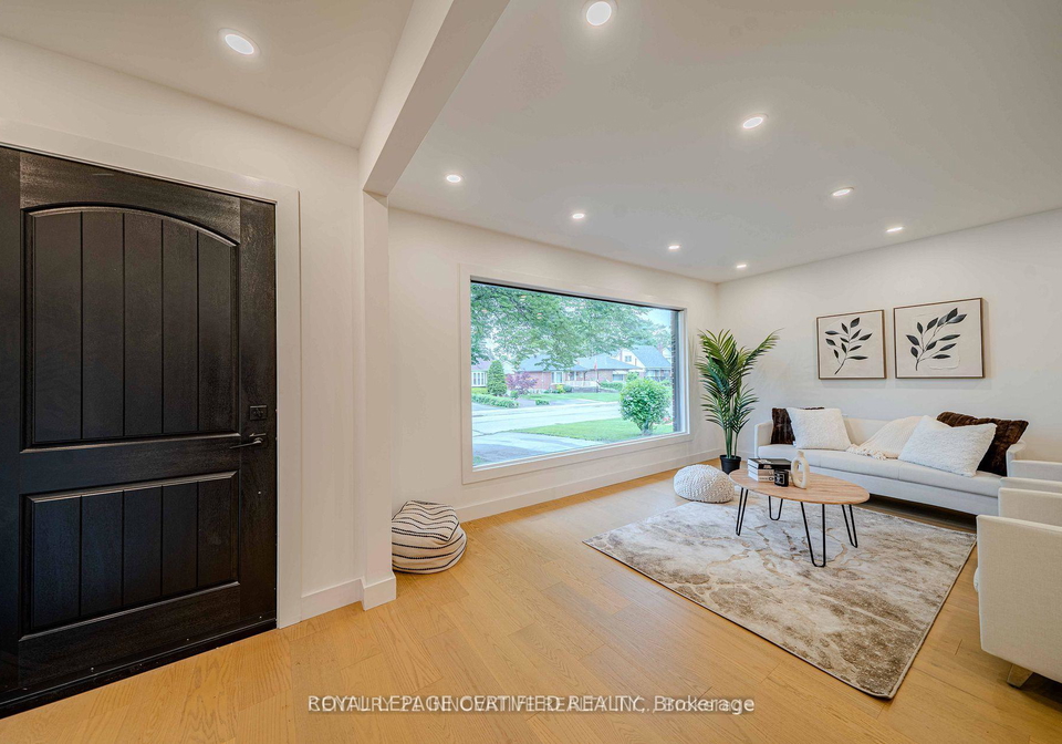 94-lynvalley-crescent-scarborough-ontario-e12464163