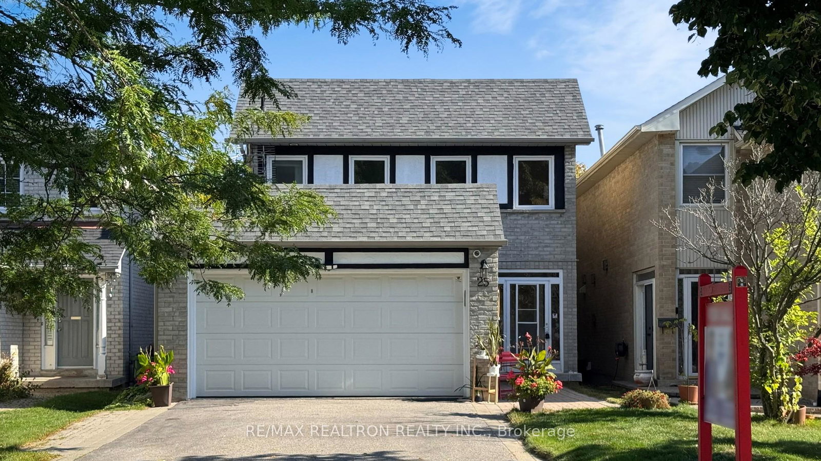 25-greybeaver-trail-scarborough-ontario-e12464310