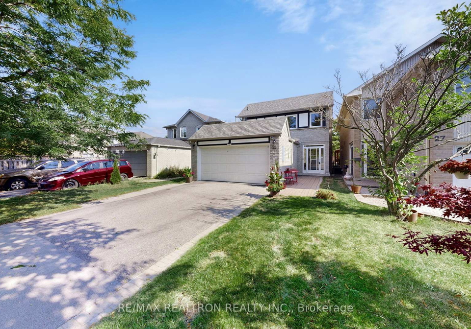 25-greybeaver-trail-scarborough-ontario-e12464310