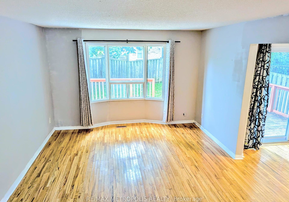 85-barnes-drive-ajax-ontario-e12464411