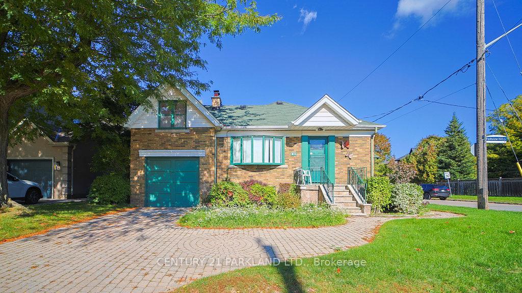 22-parkview-hill-crescent-east-york-ontario-e12464562