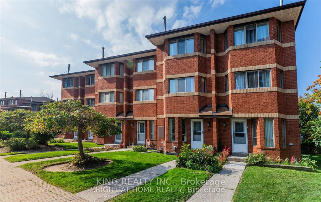 2472-eglinton-avenue-e-scarborough-ontario-e12464567