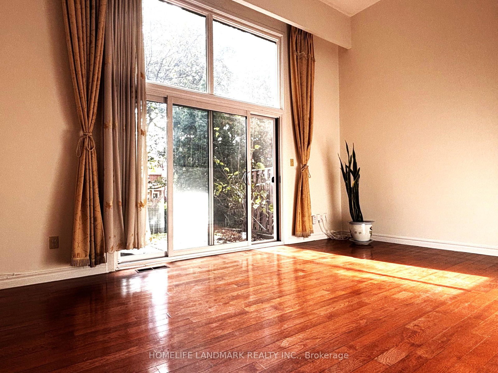 254-sprucewood-court-scarborough-ontario-e12464747