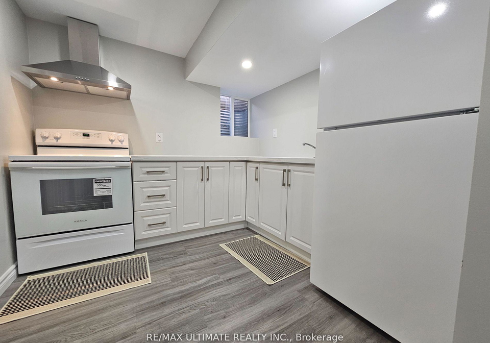 22-webbford-street-ajax-ontario-e12465100