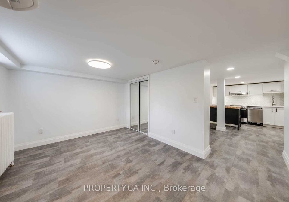 1061-logan-avenue-east-york-ontario-e12465136