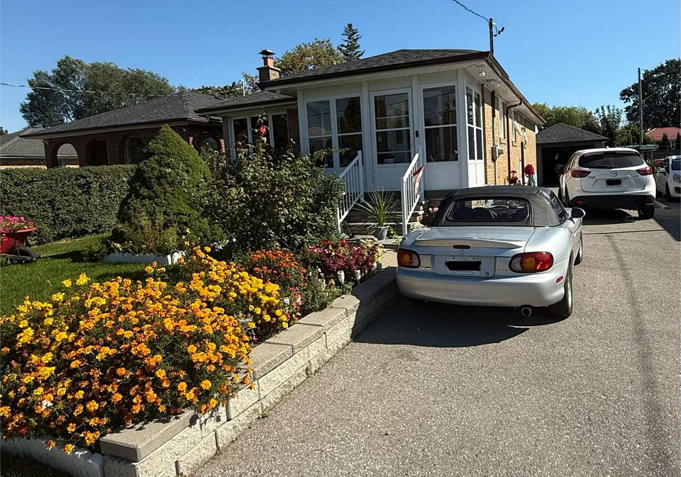1025-danforth-road-scarborough-ontario-e12465156