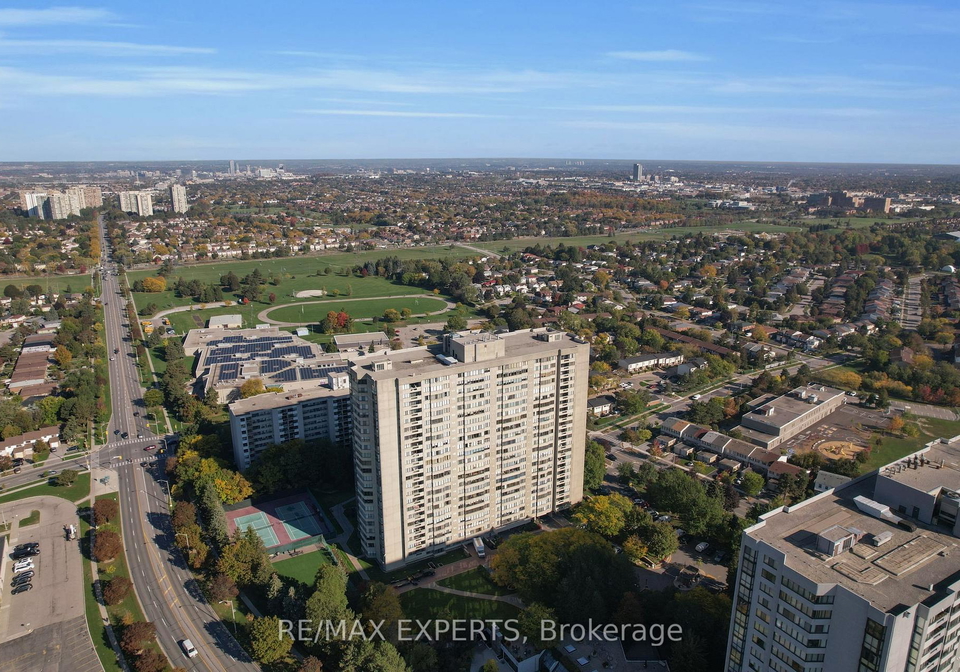 2350-bridletowne-circle-scarborough-ontario-e12465656
