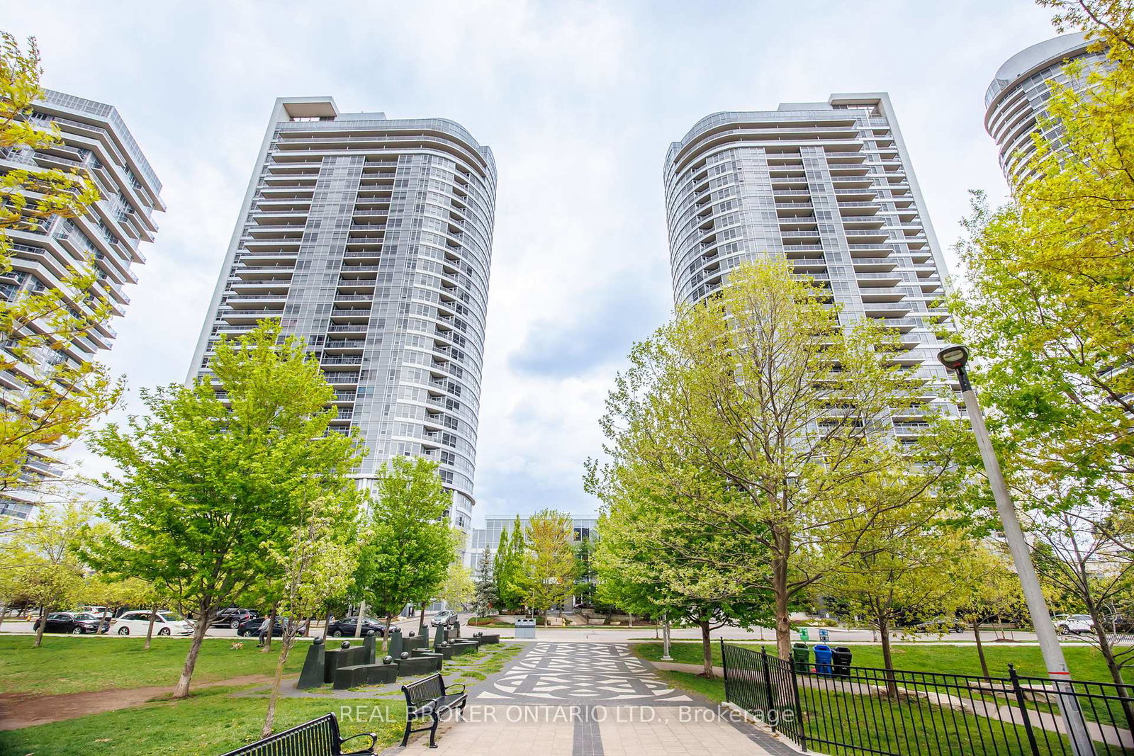 181-village-green-square-scarborough-ontario-e12466988